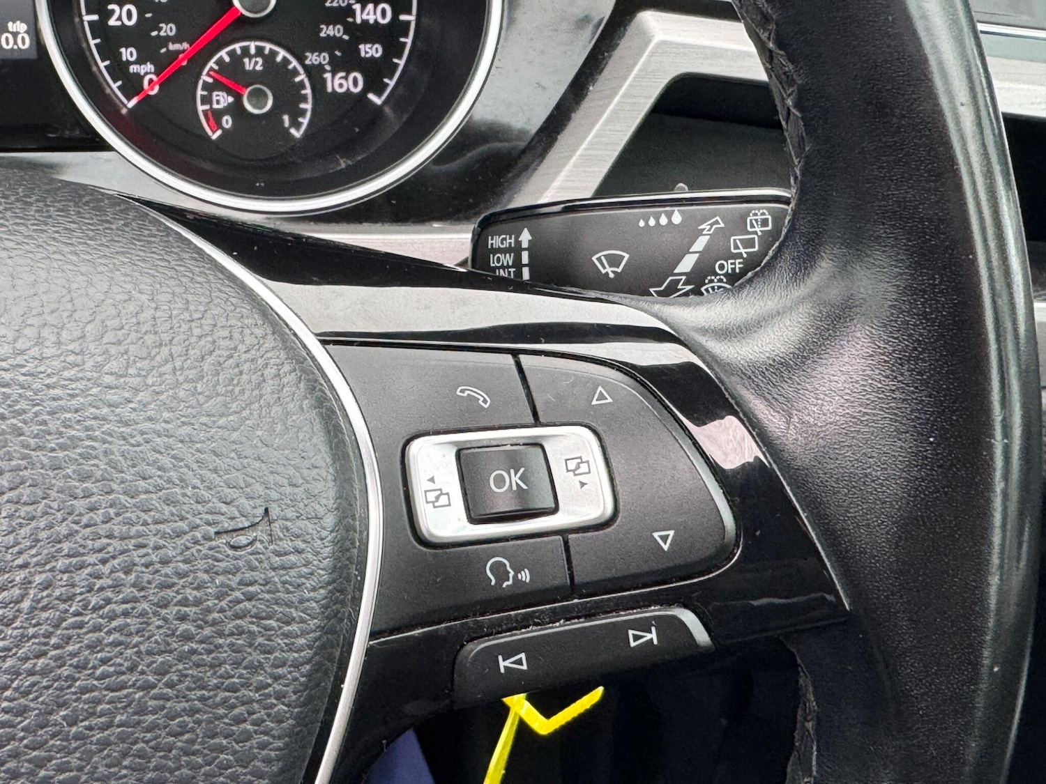 Used Volkswagen Touran 2016 for sale - 77376347: Photo 35