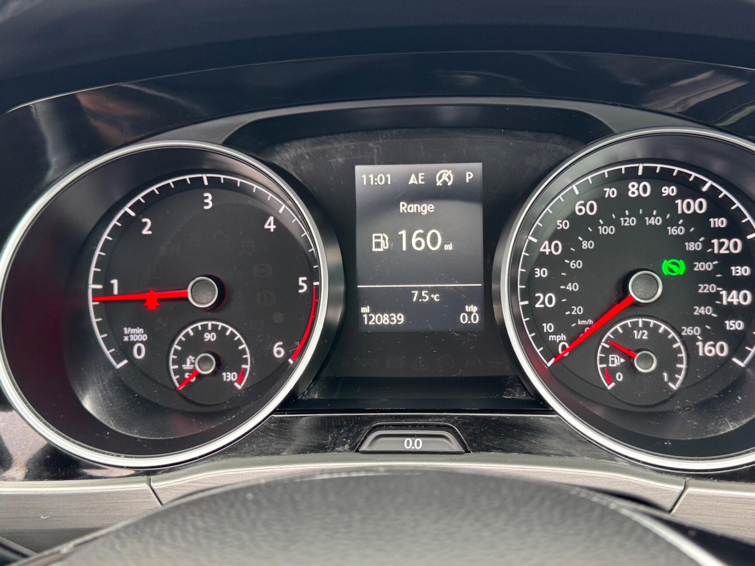 Used Volkswagen Touran 2016 for sale - 77376347: Photo 40