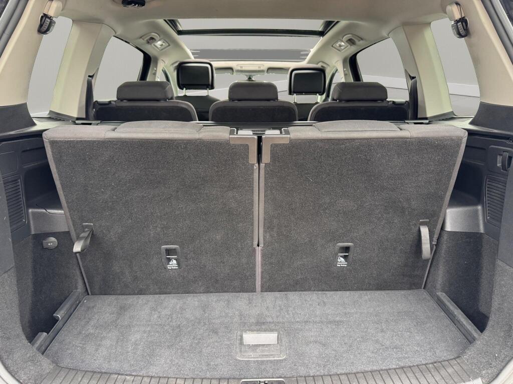 Used Volkswagen Touran 2016 for sale - 77376347: Photo 45