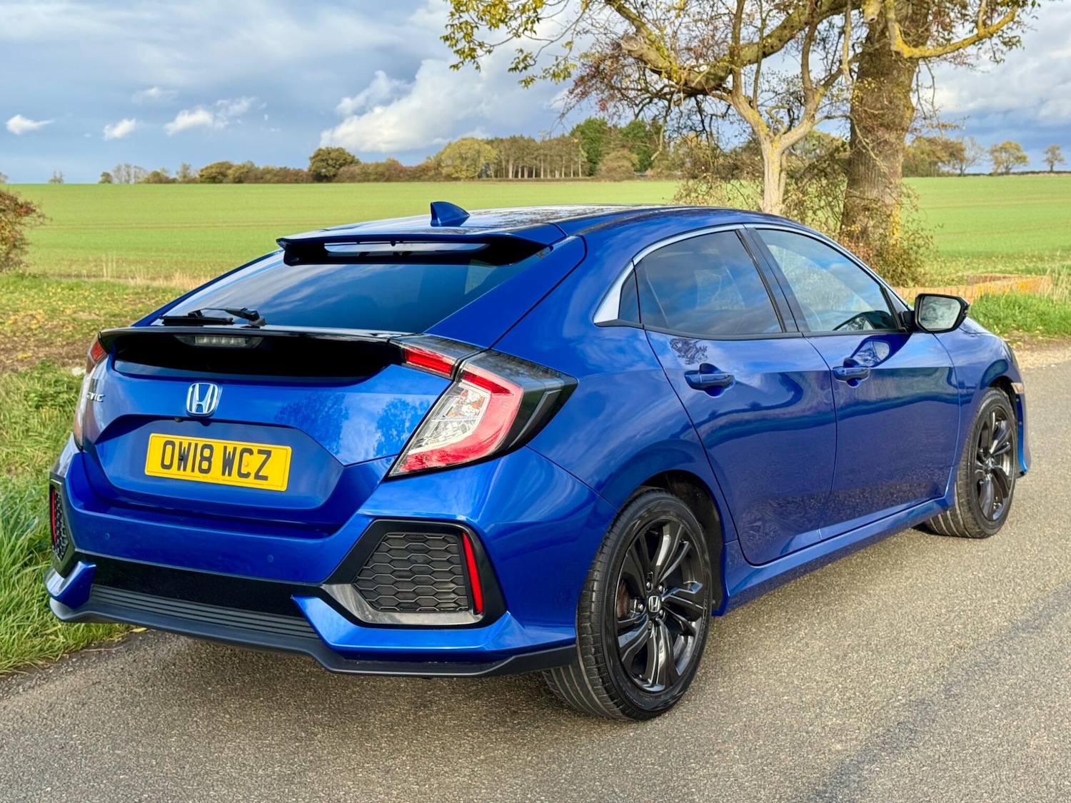 Used Honda Civic for sale - 76527658: Photo 10