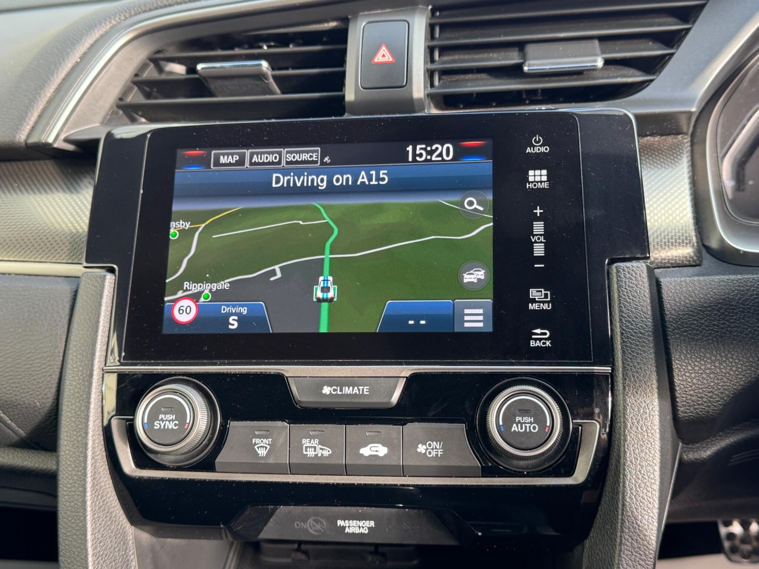 Used Honda Civic for sale - 76527658: Photo 14