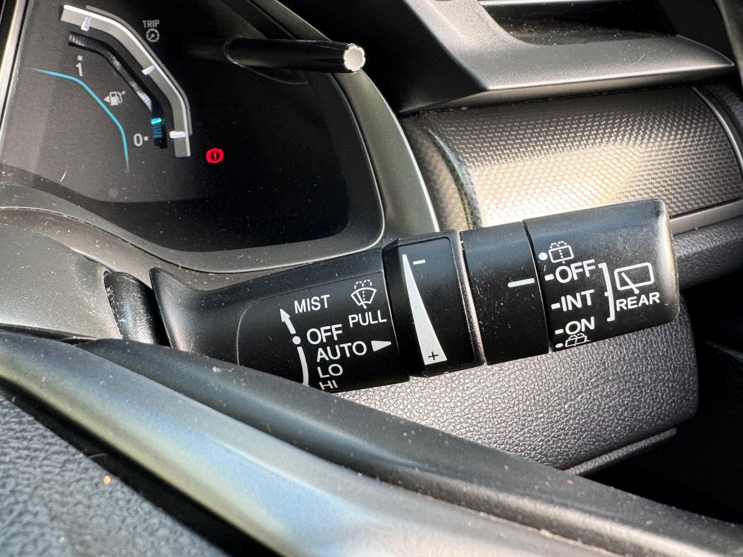 Used Honda Civic for sale - 76527658: Photo 30