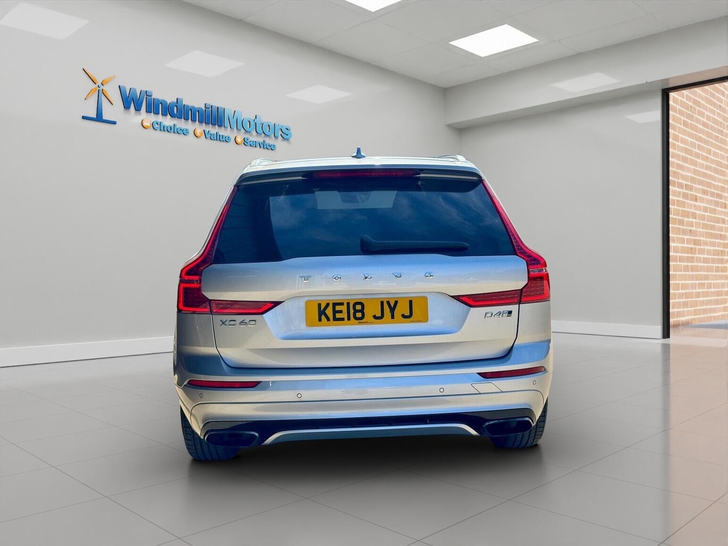 Used Volvo XC60 2018 for sale - 77925084: Photo 6