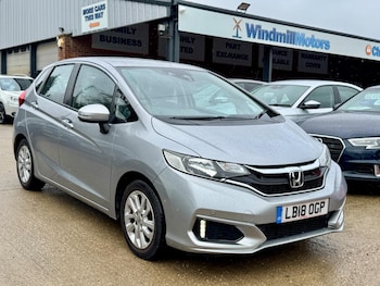 Used Honda Jazz 2018 for sale - 76597467: Photo