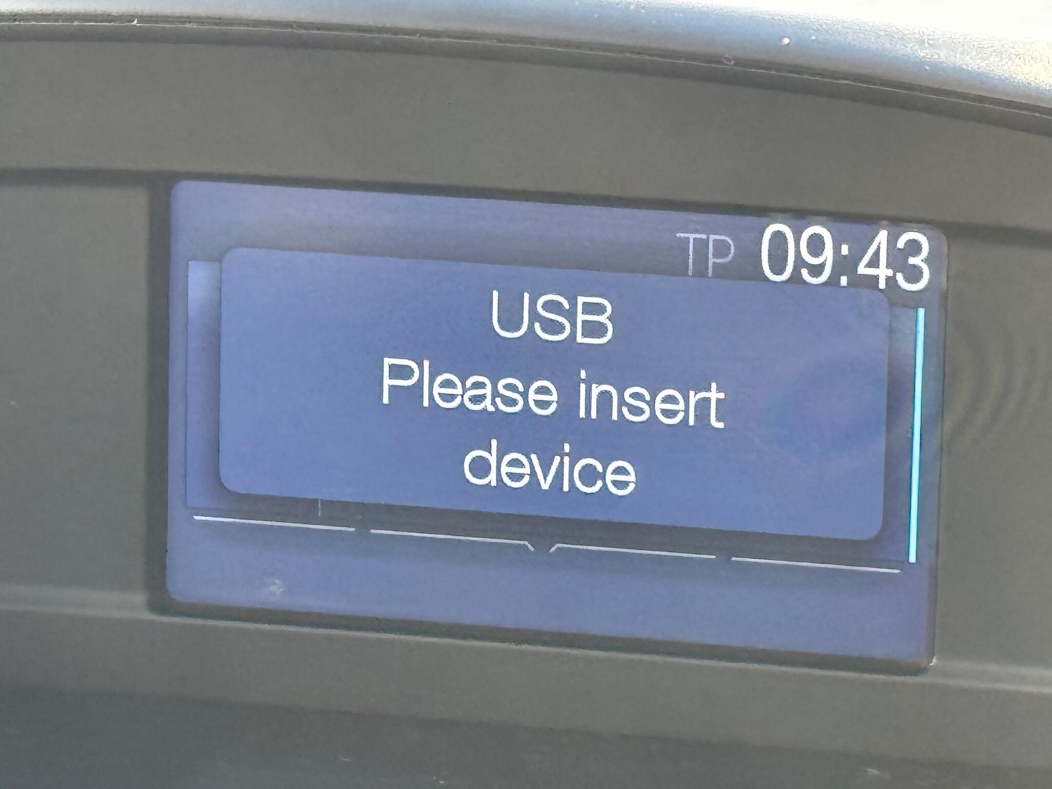 Used Ford Kuga 2013 for sale - 76424038: Photo 24