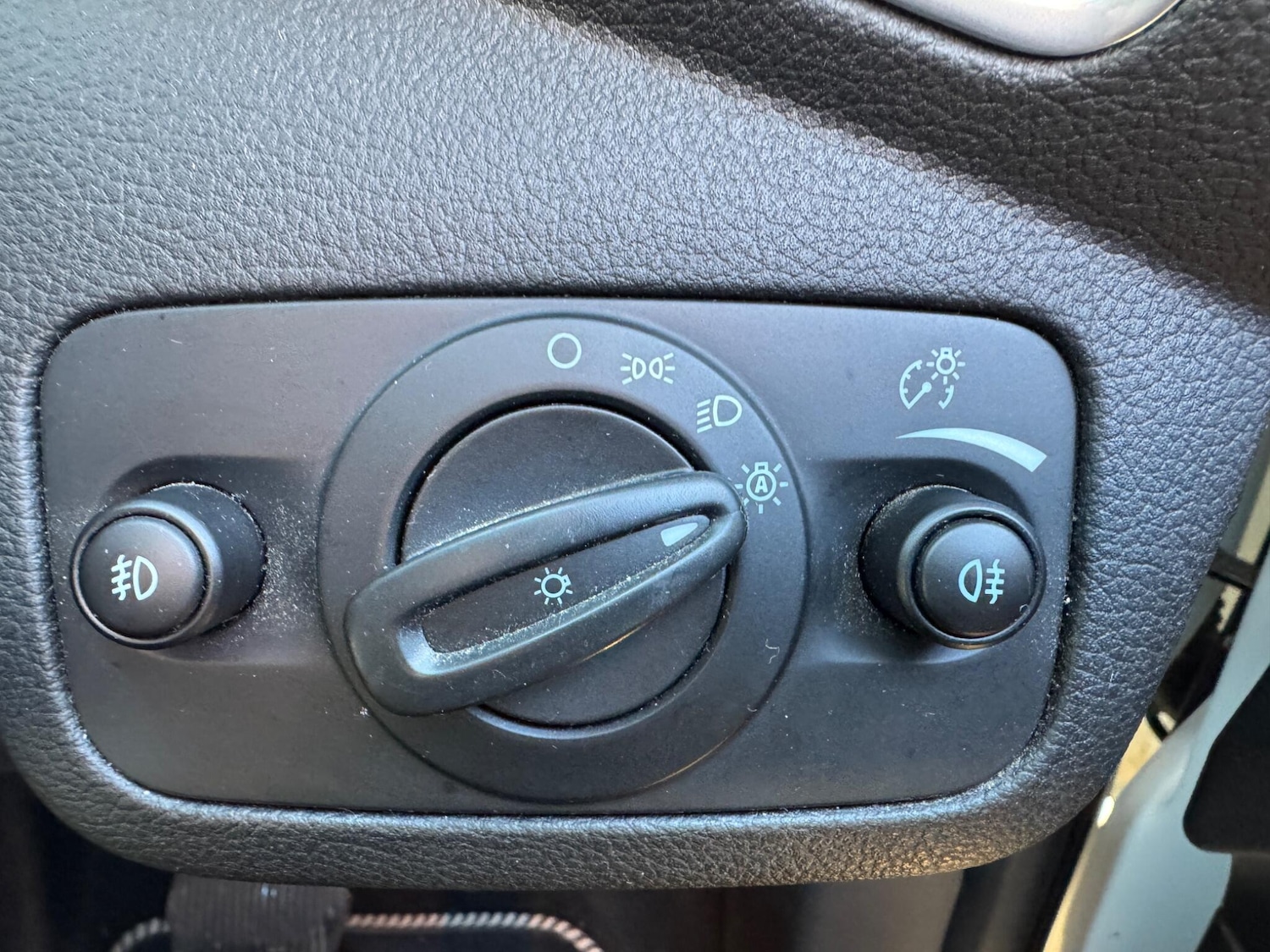 Used Ford Kuga 2013 for sale - 76424038: Photo 35