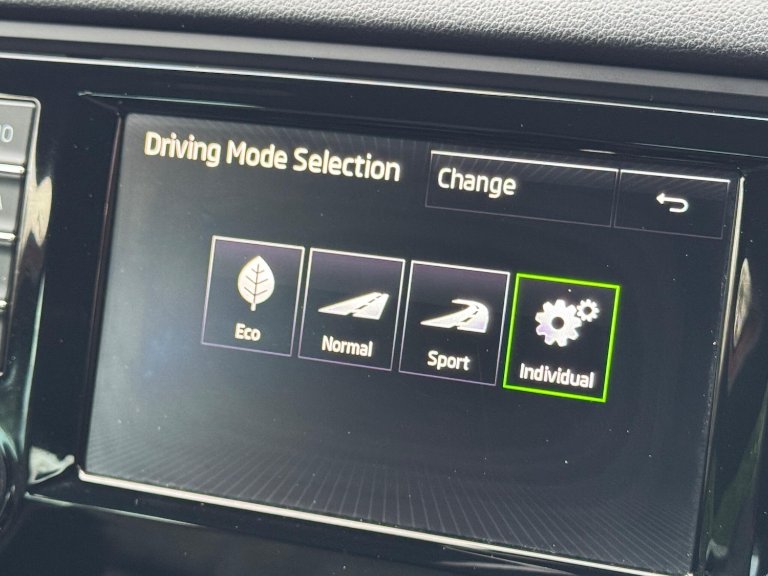 Used Skoda Octavia 2016 for sale - 76361489: Photo 24