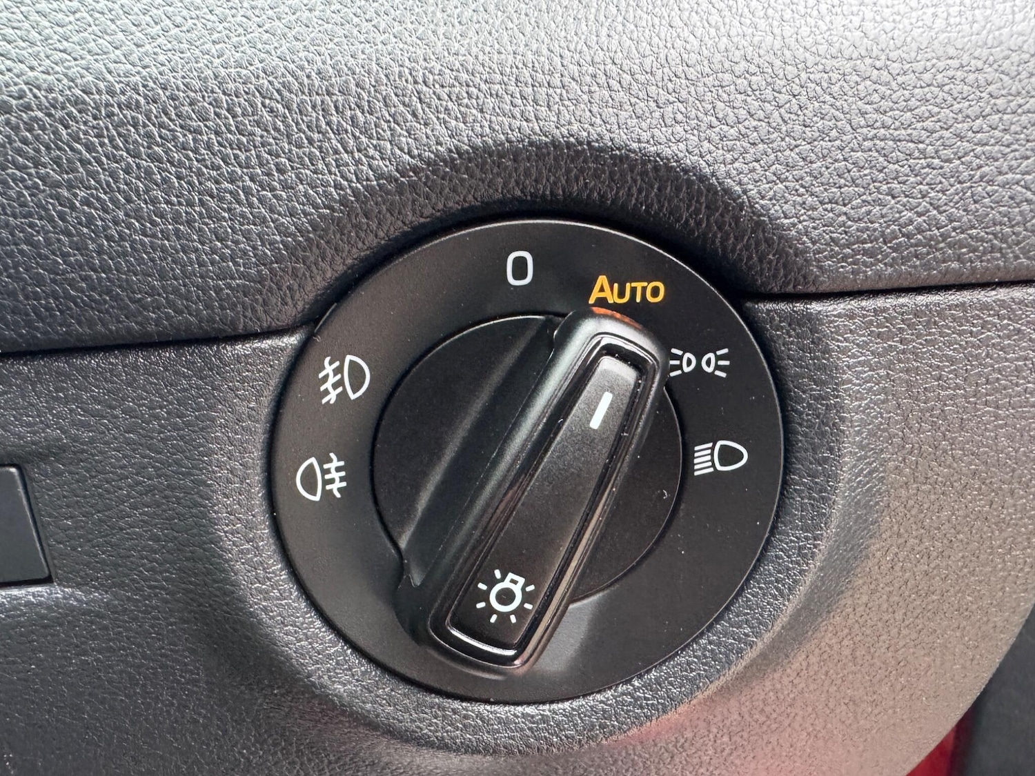 Used Skoda Octavia 2016 for sale - 76361489: Photo 35