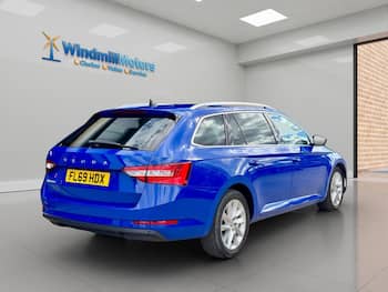Used Skoda Superb 2019 for sale - 79698032: Photo