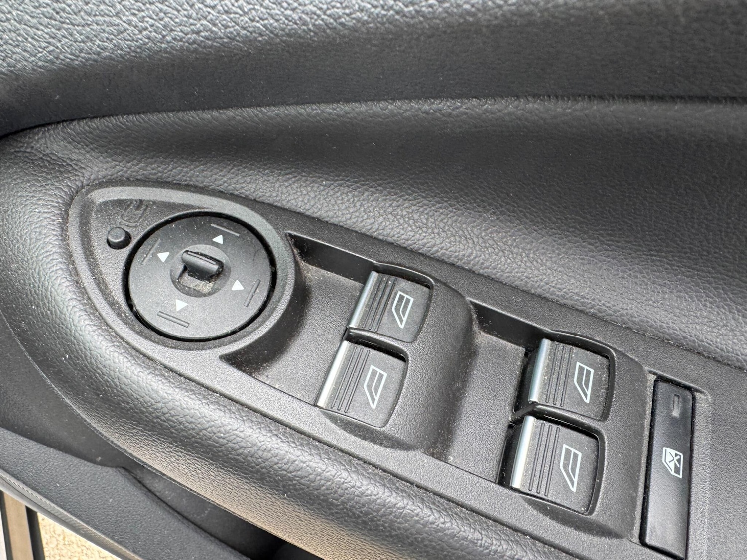 Vehicle 33