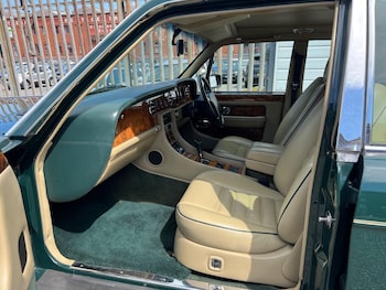 Used Bentley Turbo R 1994 for sale - 78950207: Photo