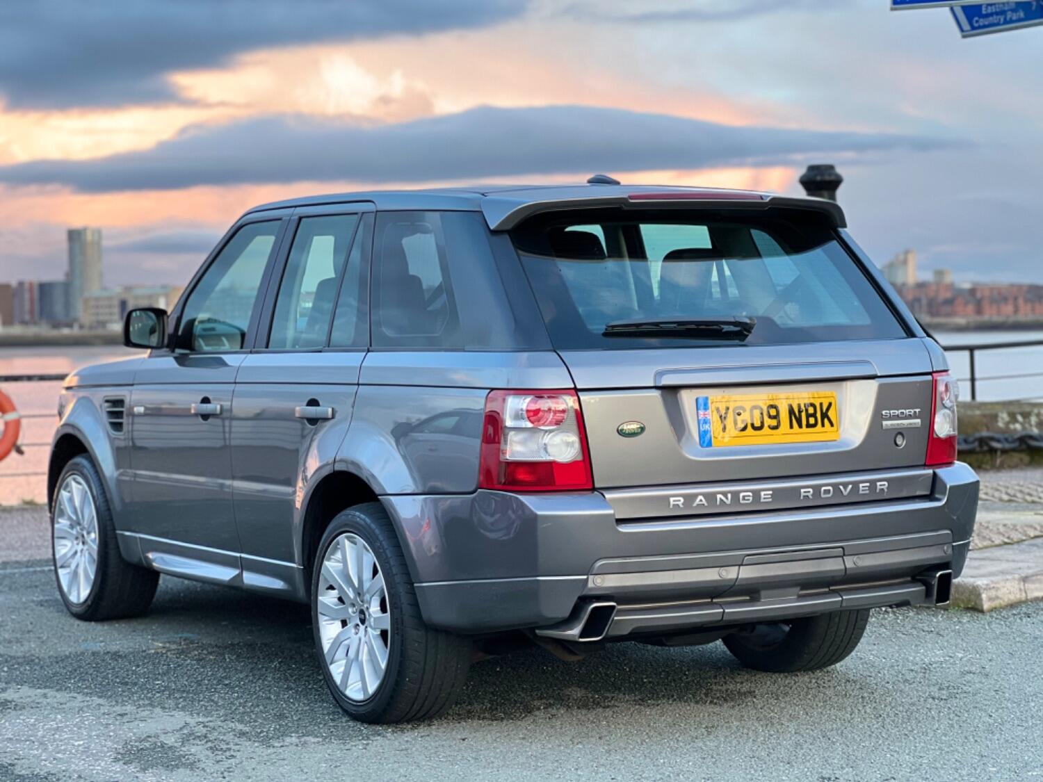 Used Land Rover Range Rover Sport 2009 for sale - 78121539: Photo 7