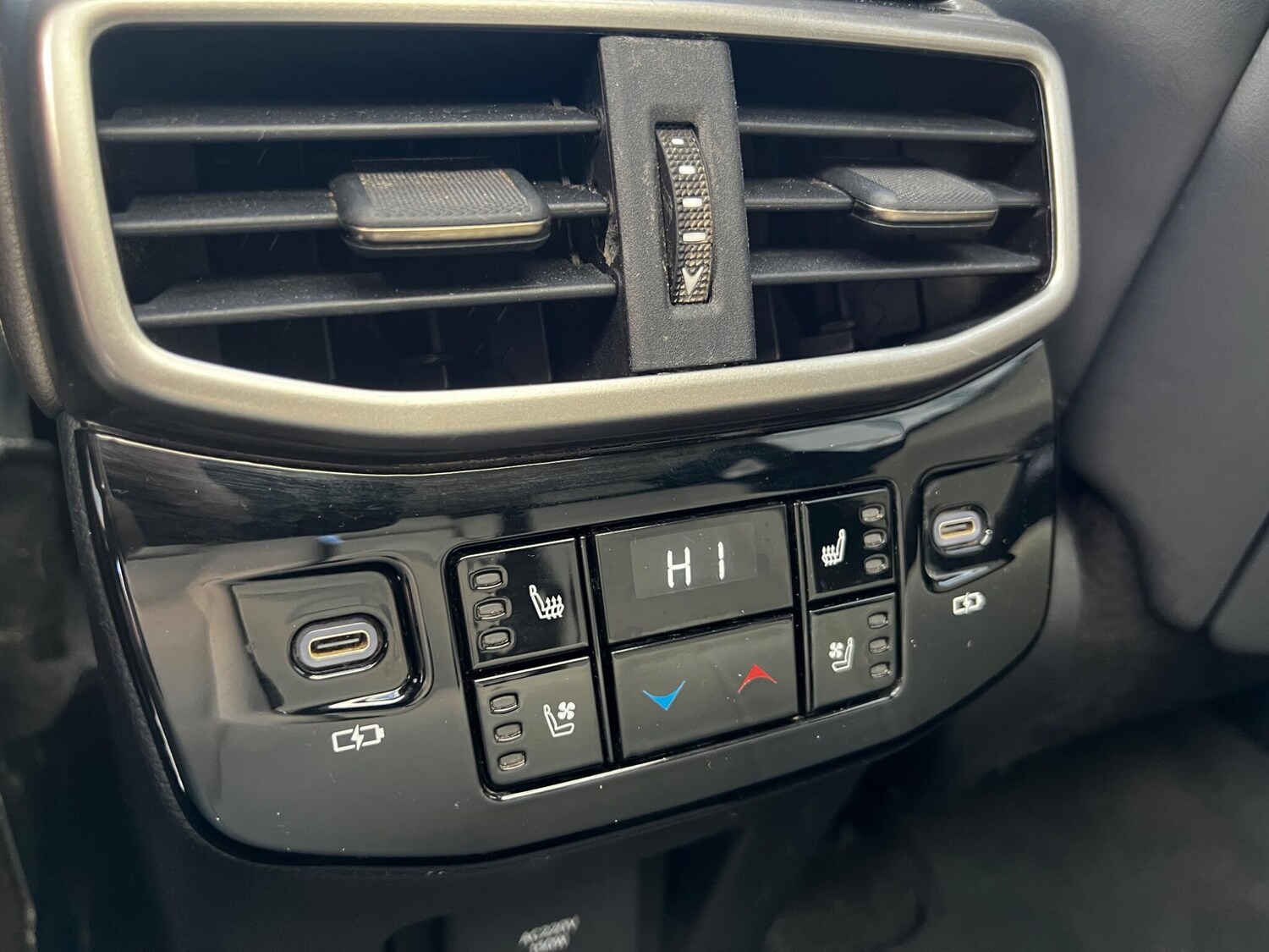 Used Lexus RX for sale - 76473682: Photo 16