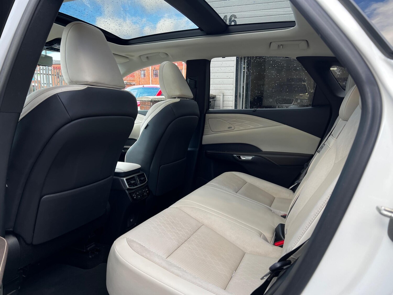 Used Lexus RX for sale - 76473682: Photo 17