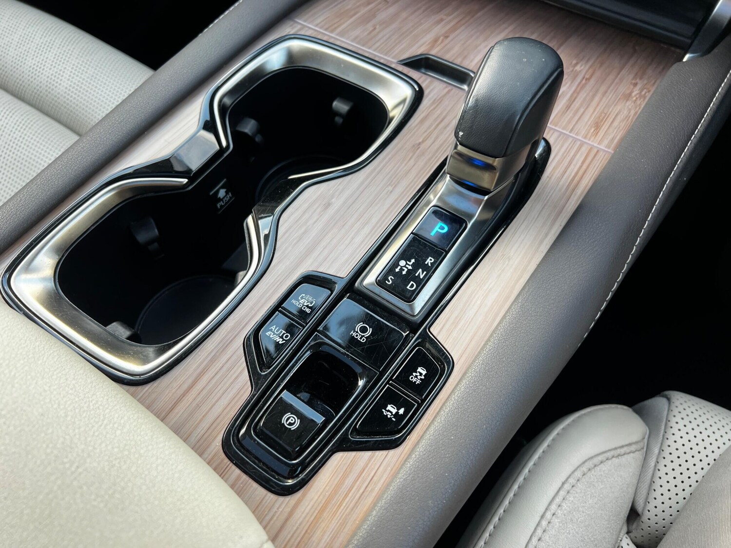 Used Lexus RX for sale - 76473682: Photo 34