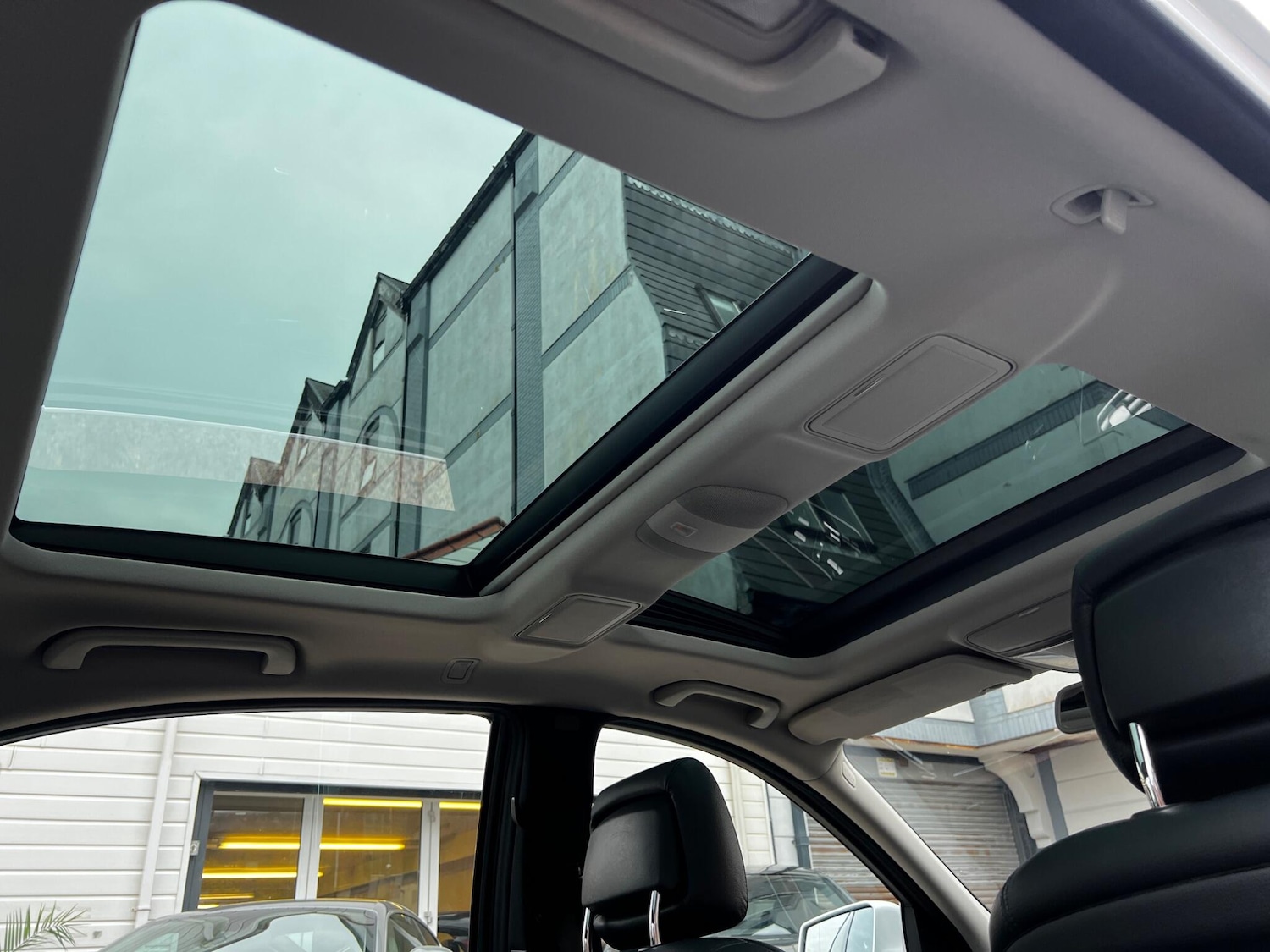 Used Mercedes-Benz S Class 2012 for sale - 76472202: Photo 18