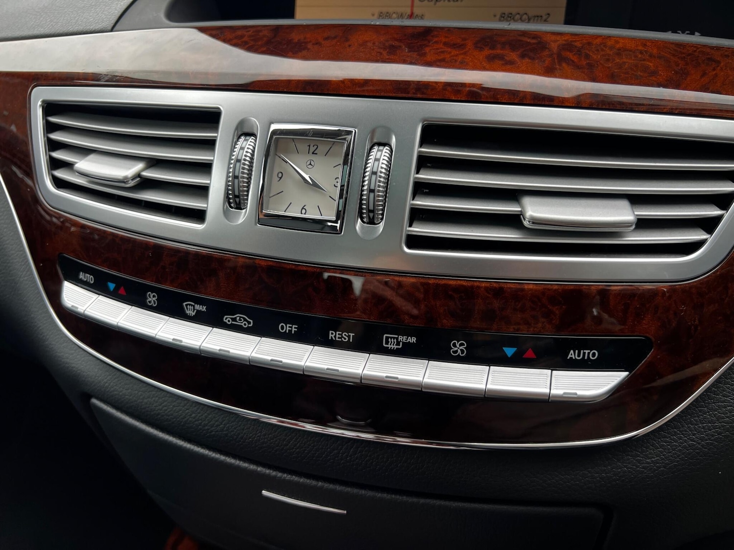 Used Mercedes-Benz S Class 2012 for sale - 76472202: Photo 23