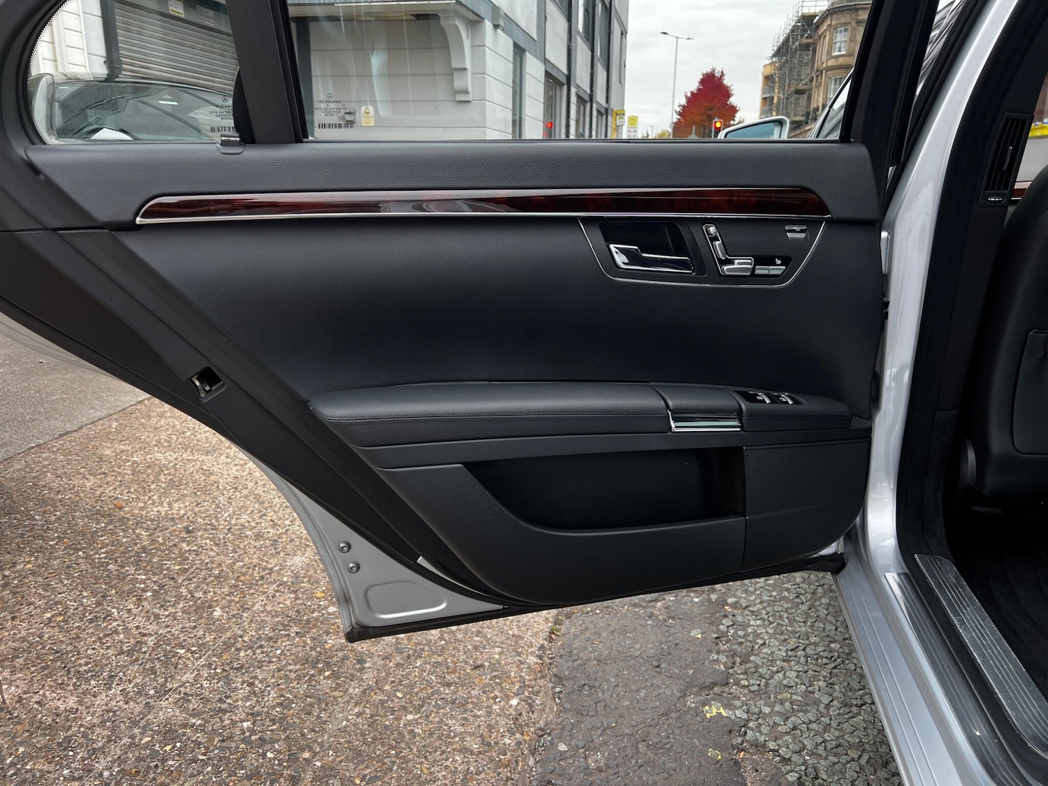 Used Mercedes-Benz S Class 2012 for sale - 76472202: Photo 34