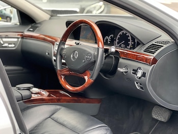 Used Mercedes-Benz S Class 2012 for sale - 76472202: Photo