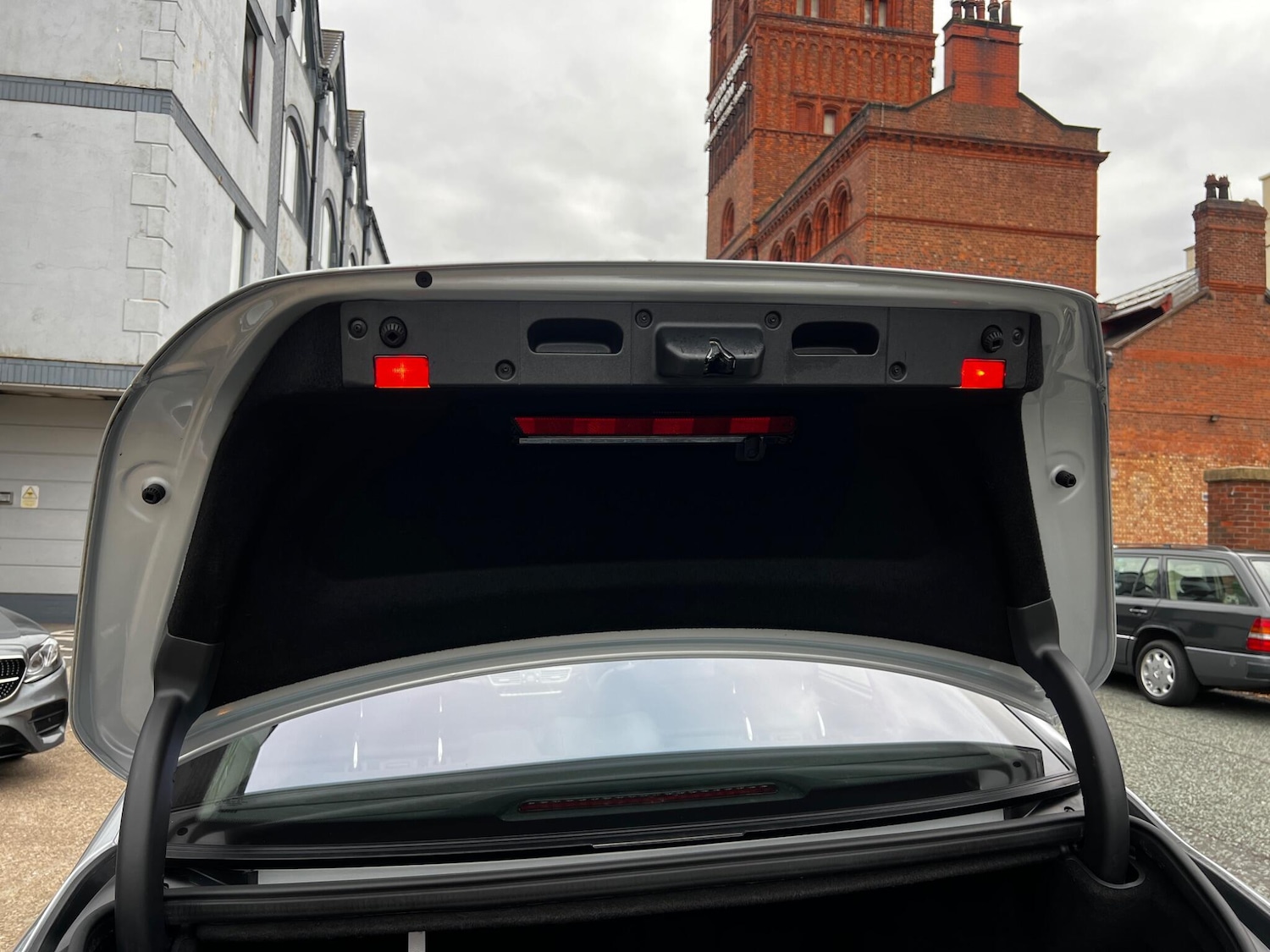 Used Mercedes-Benz S Class 2012 for sale - 76472202: Photo 44