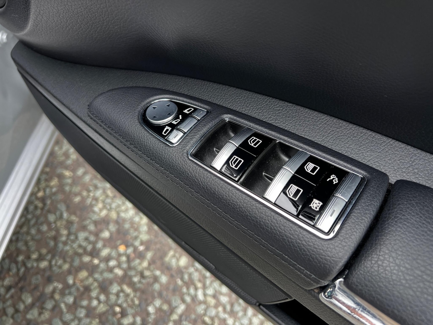 Used Mercedes-Benz S Class 2012 for sale - 76472202: Photo 50