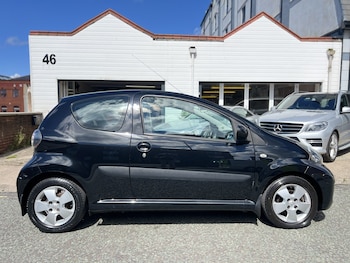 Used Toyota AYGO 2010 for sale - 78870305: Photo