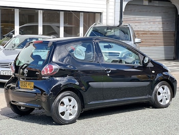 Used Toyota AYGO 2010 for sale - 78870305: Photo