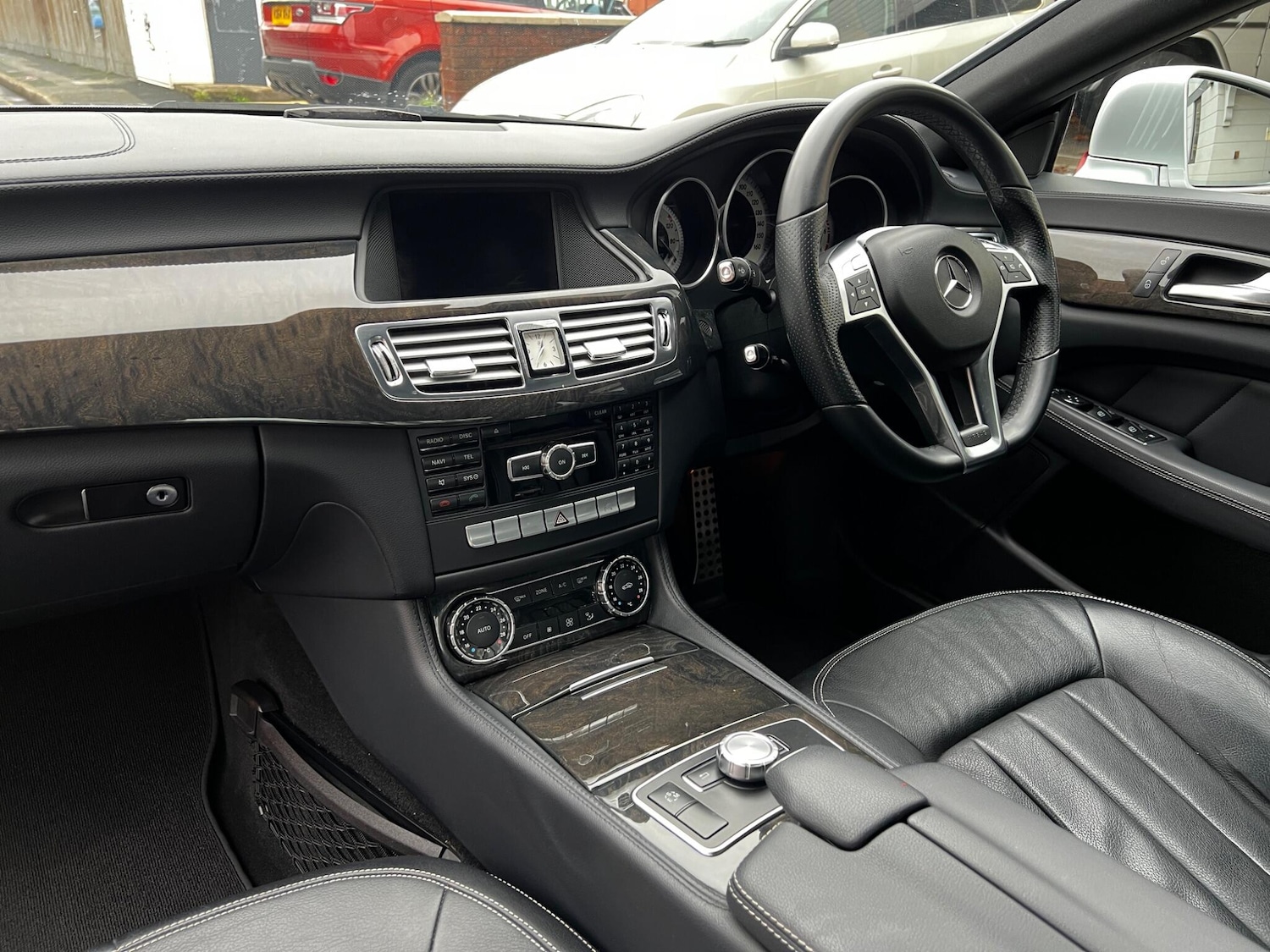 Used Mercedes-Benz CLS 2013 for sale - 76592182: Photo 3