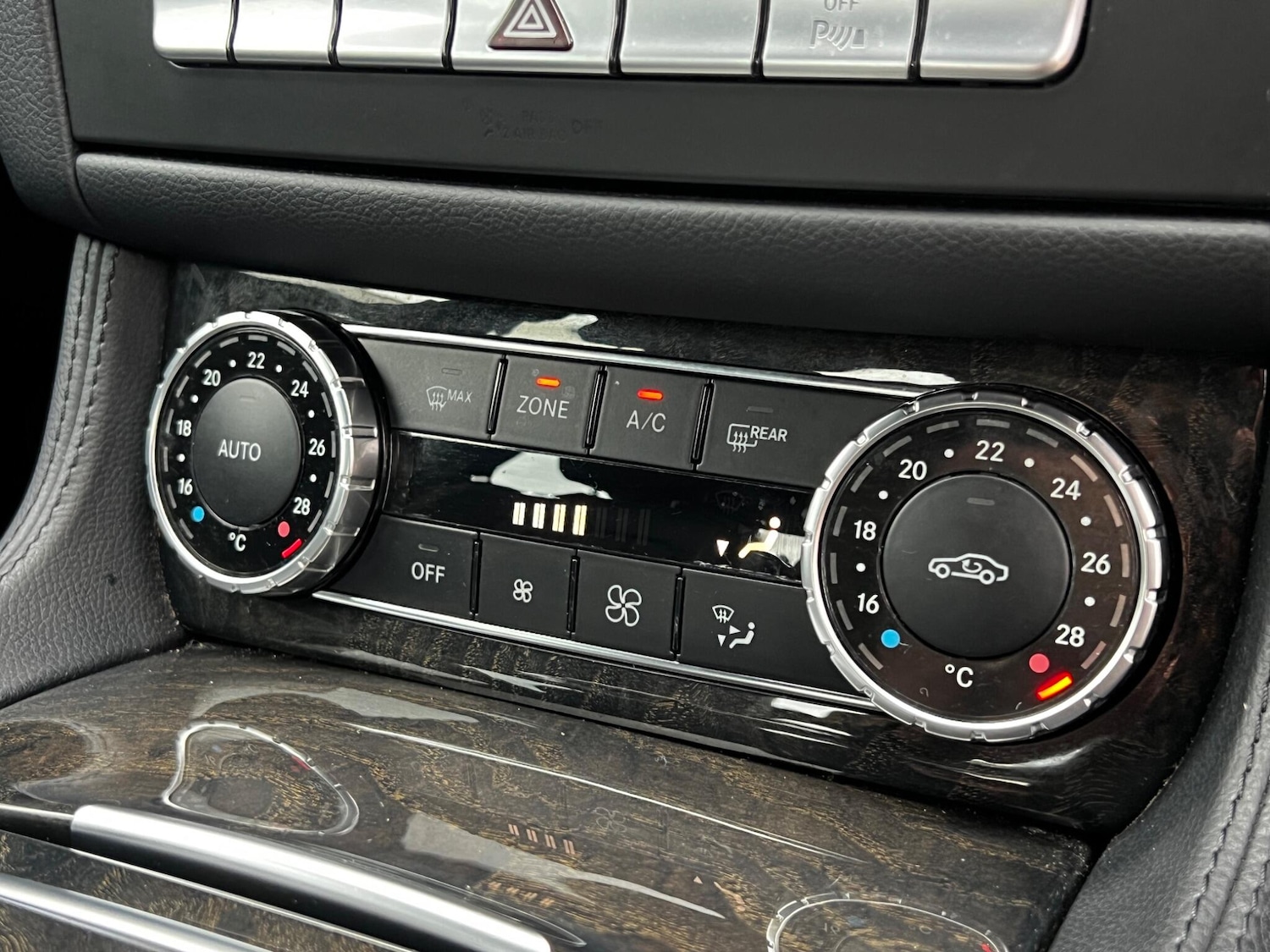 Used Mercedes-Benz CLS 2013 for sale - 76592182: Photo 37