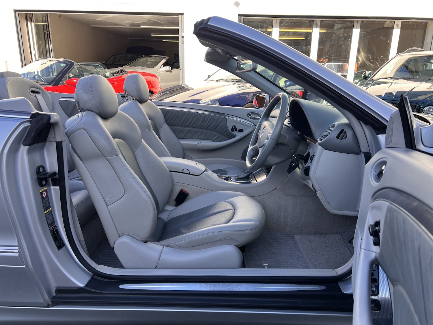 Used Mercedes-Benz CLK 2003 for sale - 77715103: Photo 17