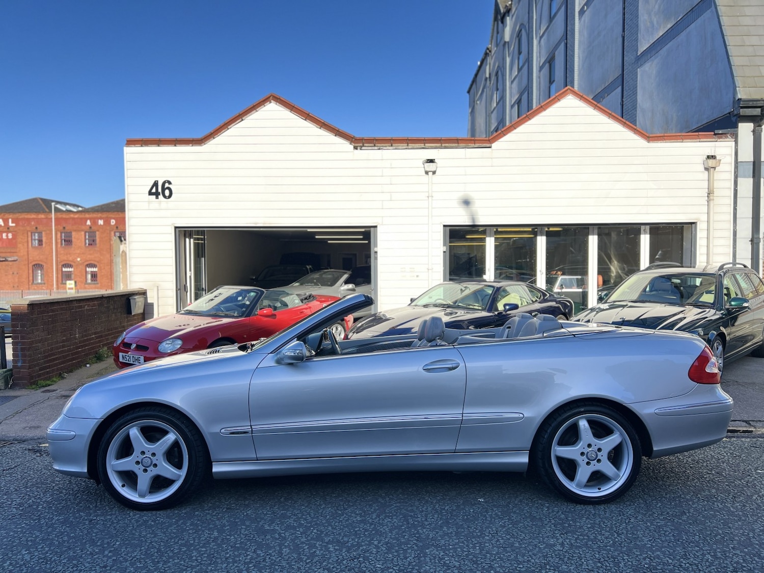 Used Mercedes-Benz CLK 2003 for sale - 77715103: Photo 7