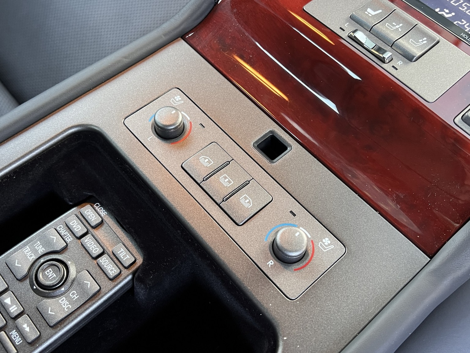 Used Lexus LS 2007 for sale - 77220497: Photo 26