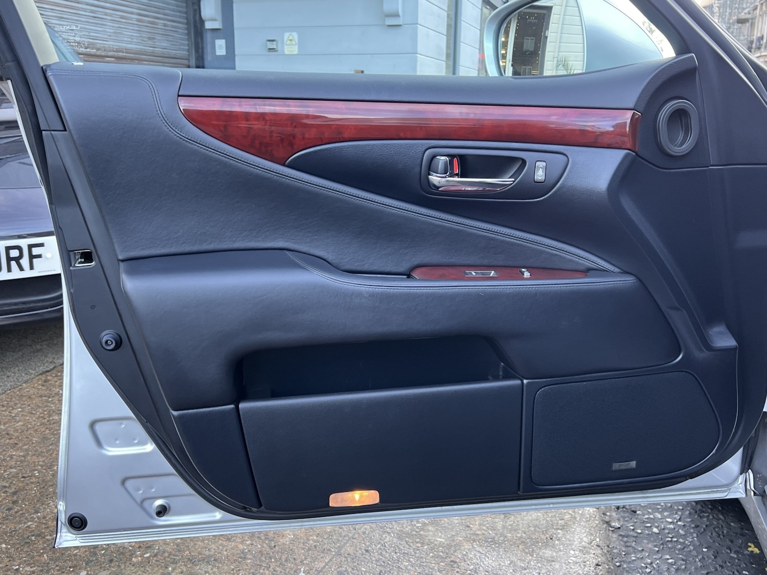 Used Lexus LS 2007 for sale - 77220497: Photo 49