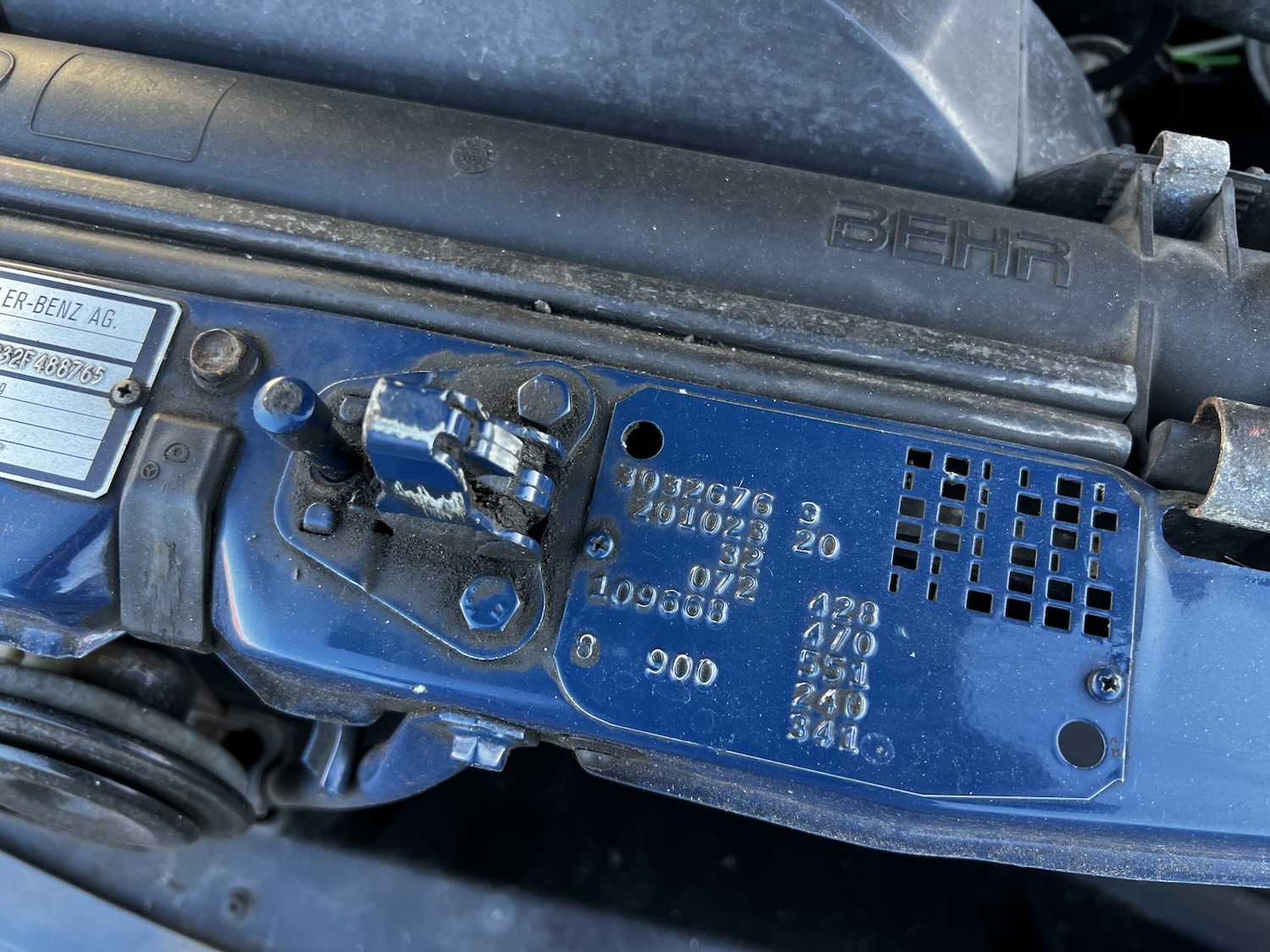 Used Mercedes-Benz 190 1988 for sale - 76948737: Photo 13