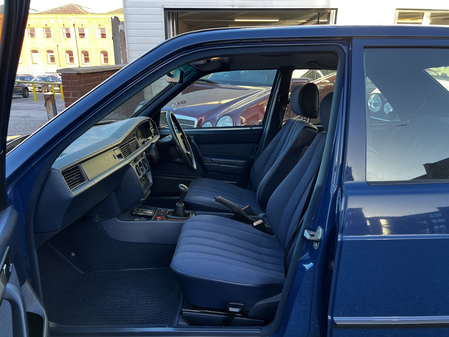 Used Mercedes-Benz 190 1988 for sale - 76948737: Photo 8