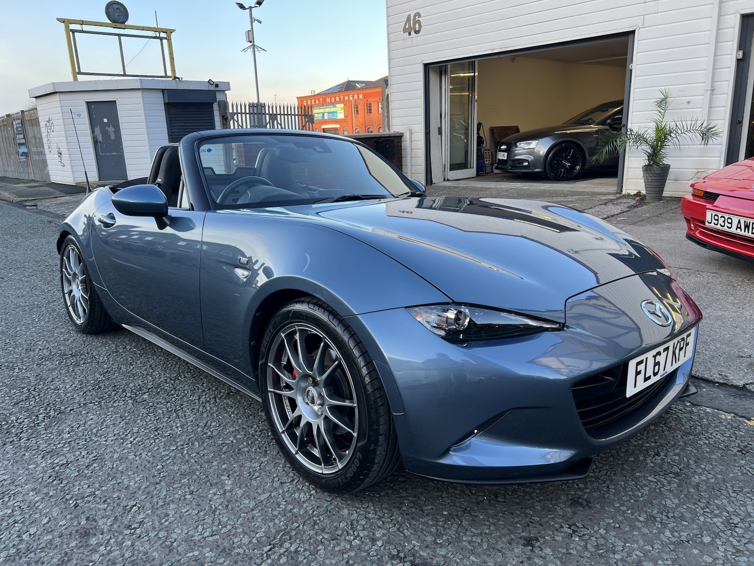 Used Mazda MX-5 2017 for sale - 77023149: Photo 8