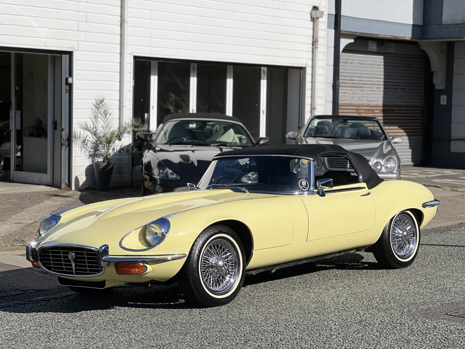 Used Jaguar E-Type 1973 for sale - 77915699: Photo 10