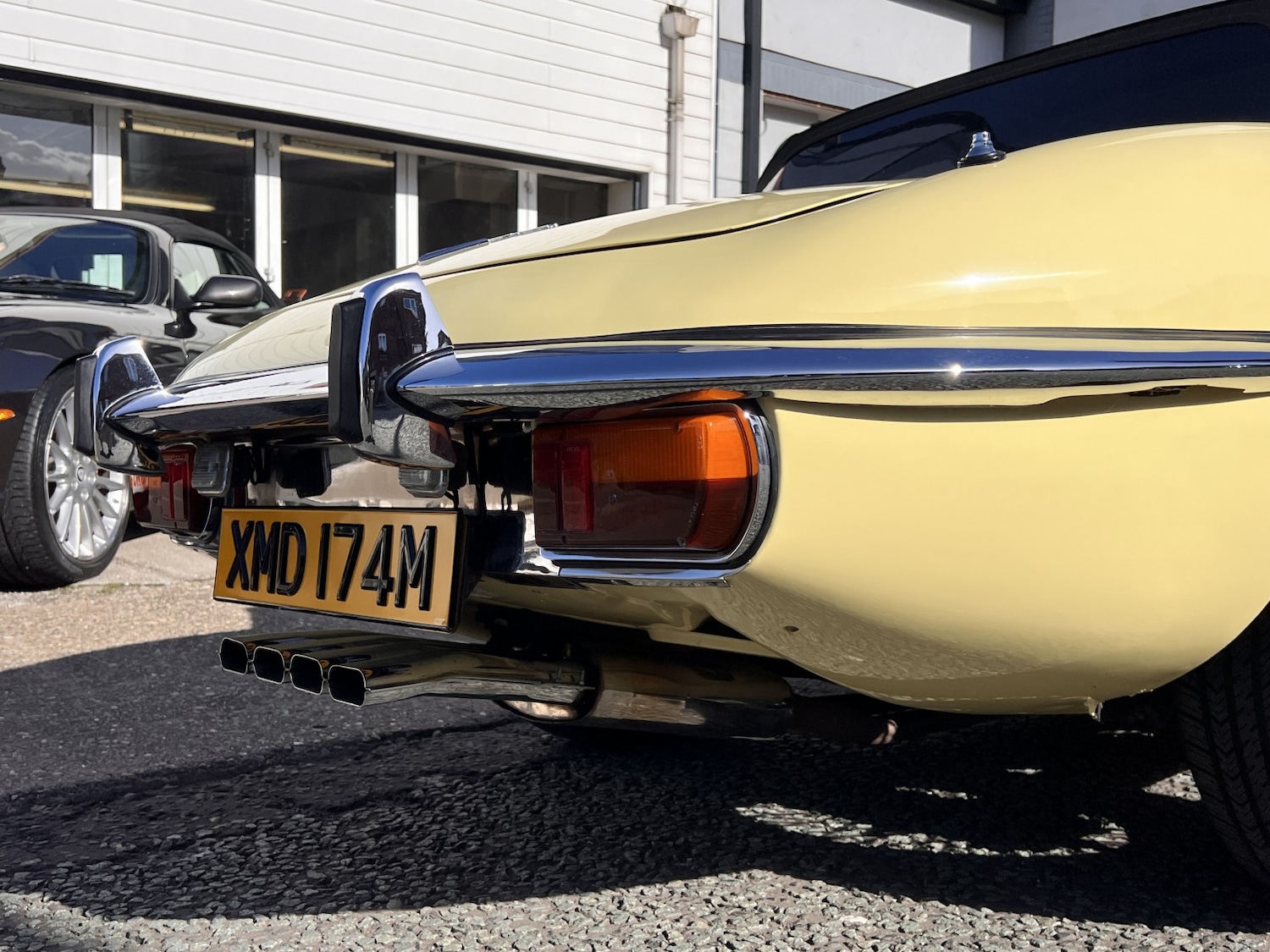 Used Jaguar E-Type 1973 for sale - 77915699: Photo 25