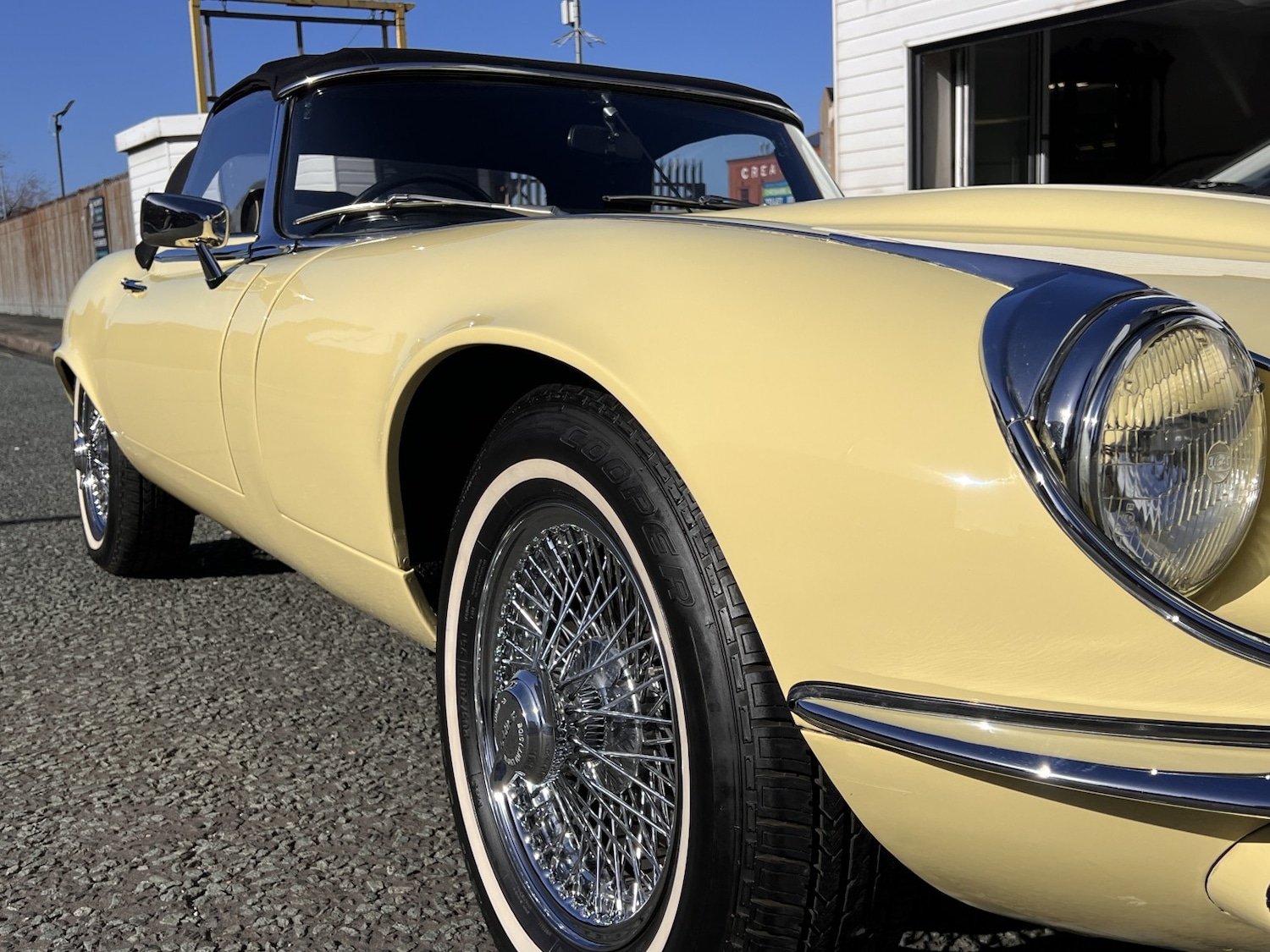 Used Jaguar E-Type 1973 for sale - 77915699: Photo 31
