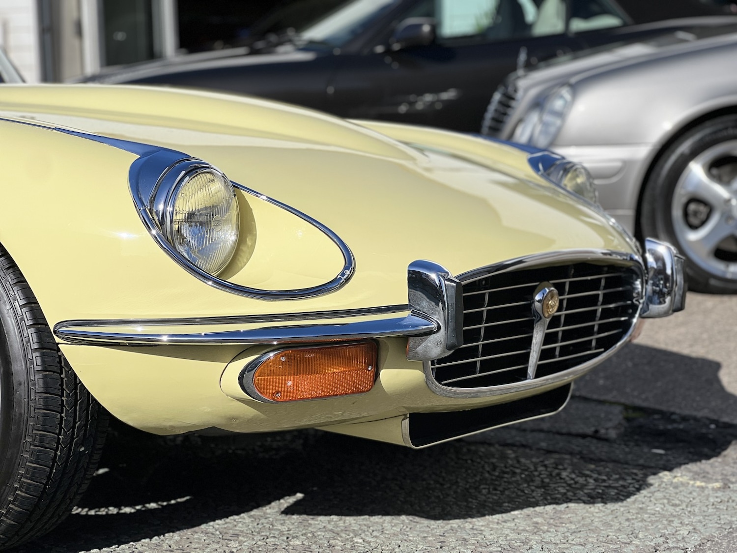 Used Jaguar E-Type 1973 for sale - 77915699: Photo 32