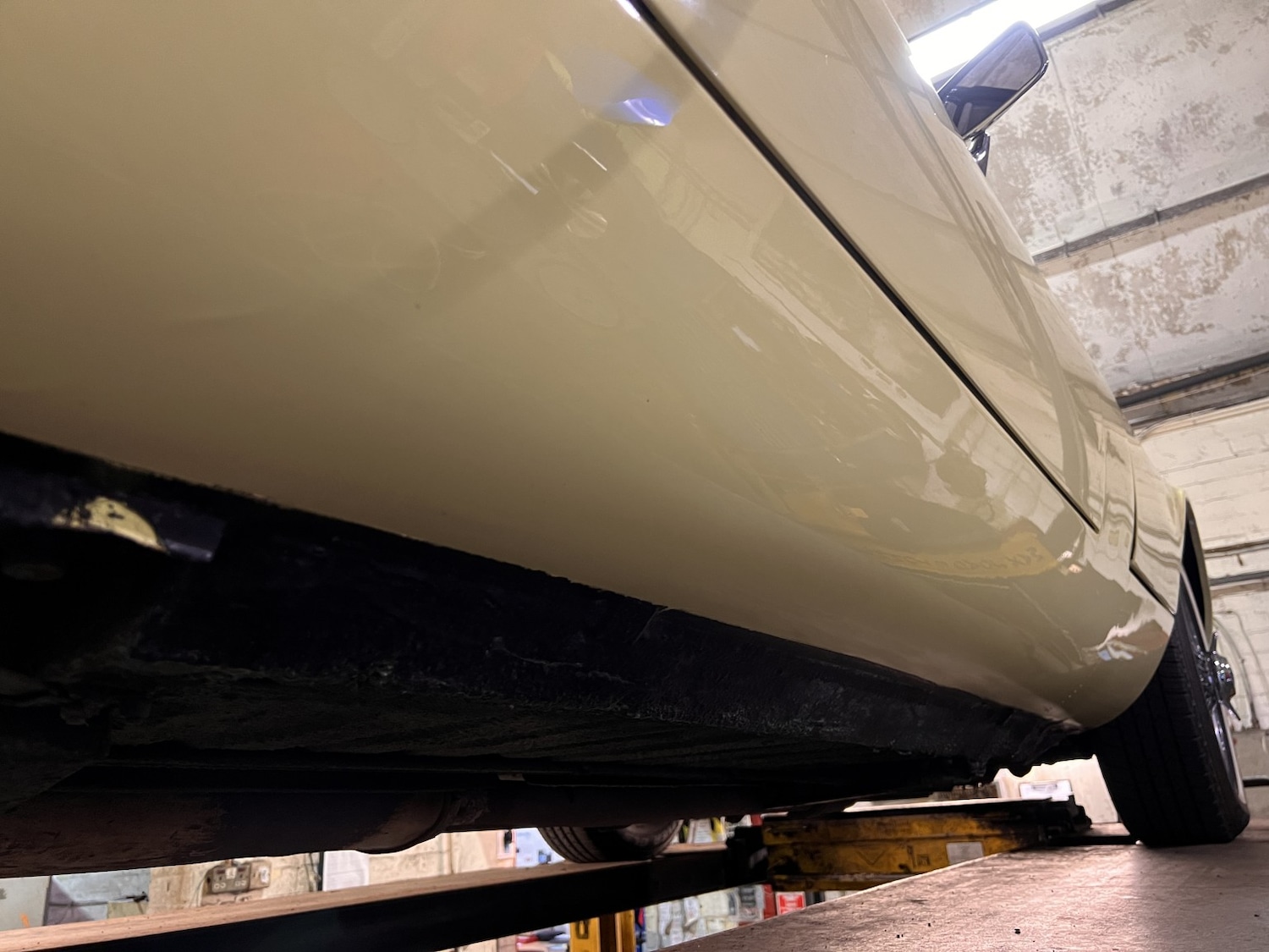 Used Jaguar E-Type 1973 for sale - 77915699: Photo 36