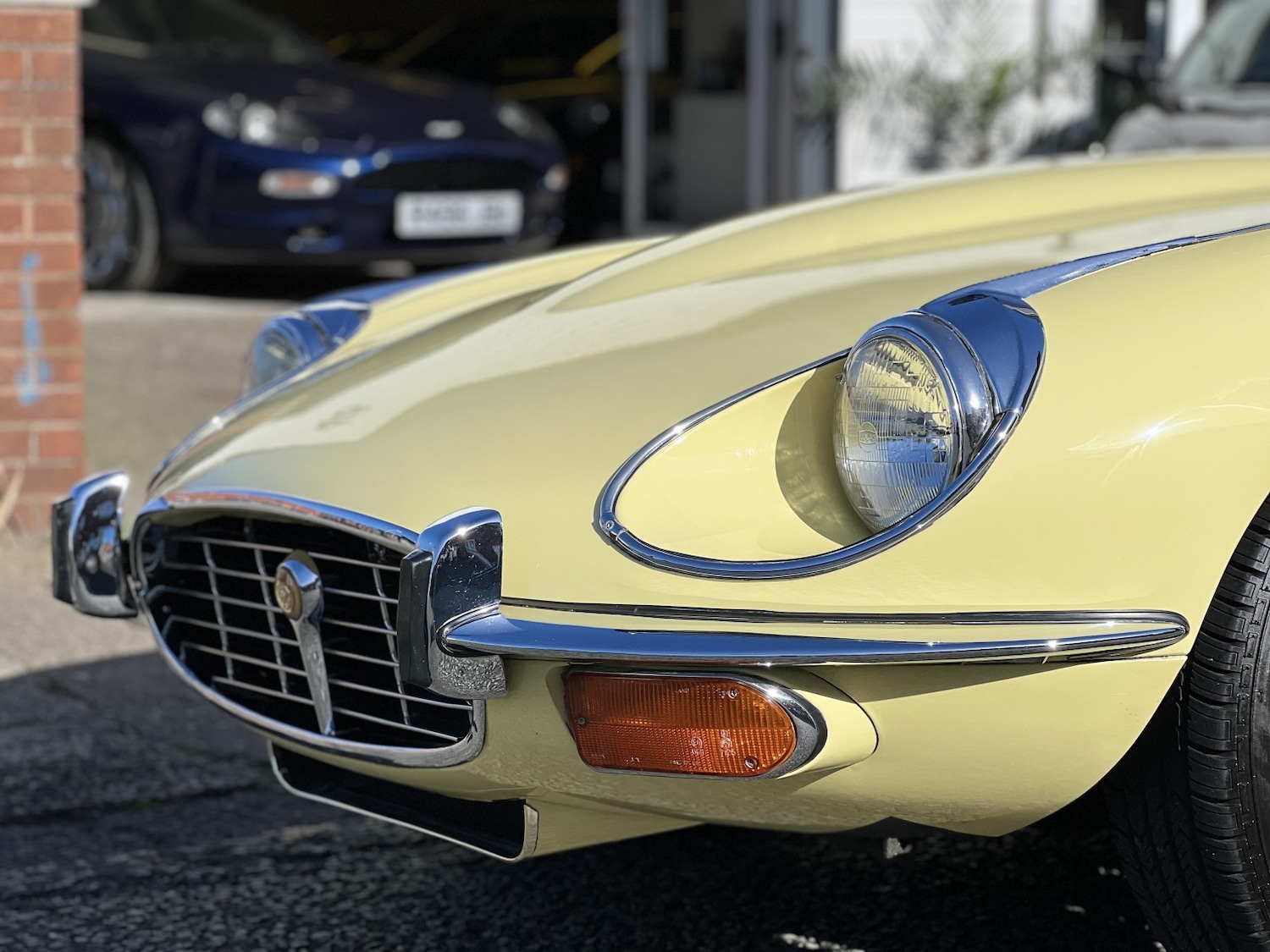 Used Jaguar E-Type 1973 for sale - 77915699: Photo 9