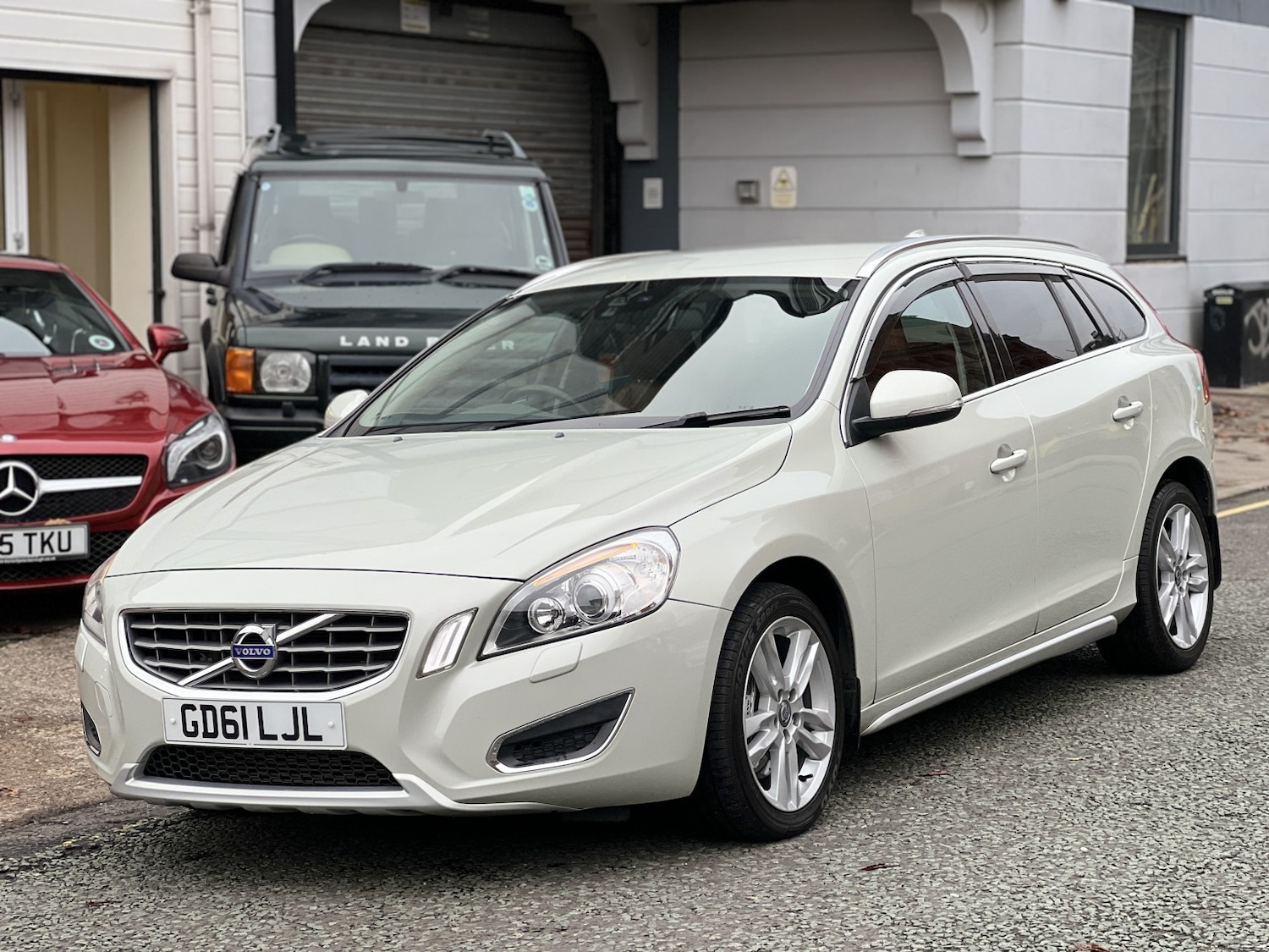 Used Volvo V60 2023 for sale - 76948727: Photo 13