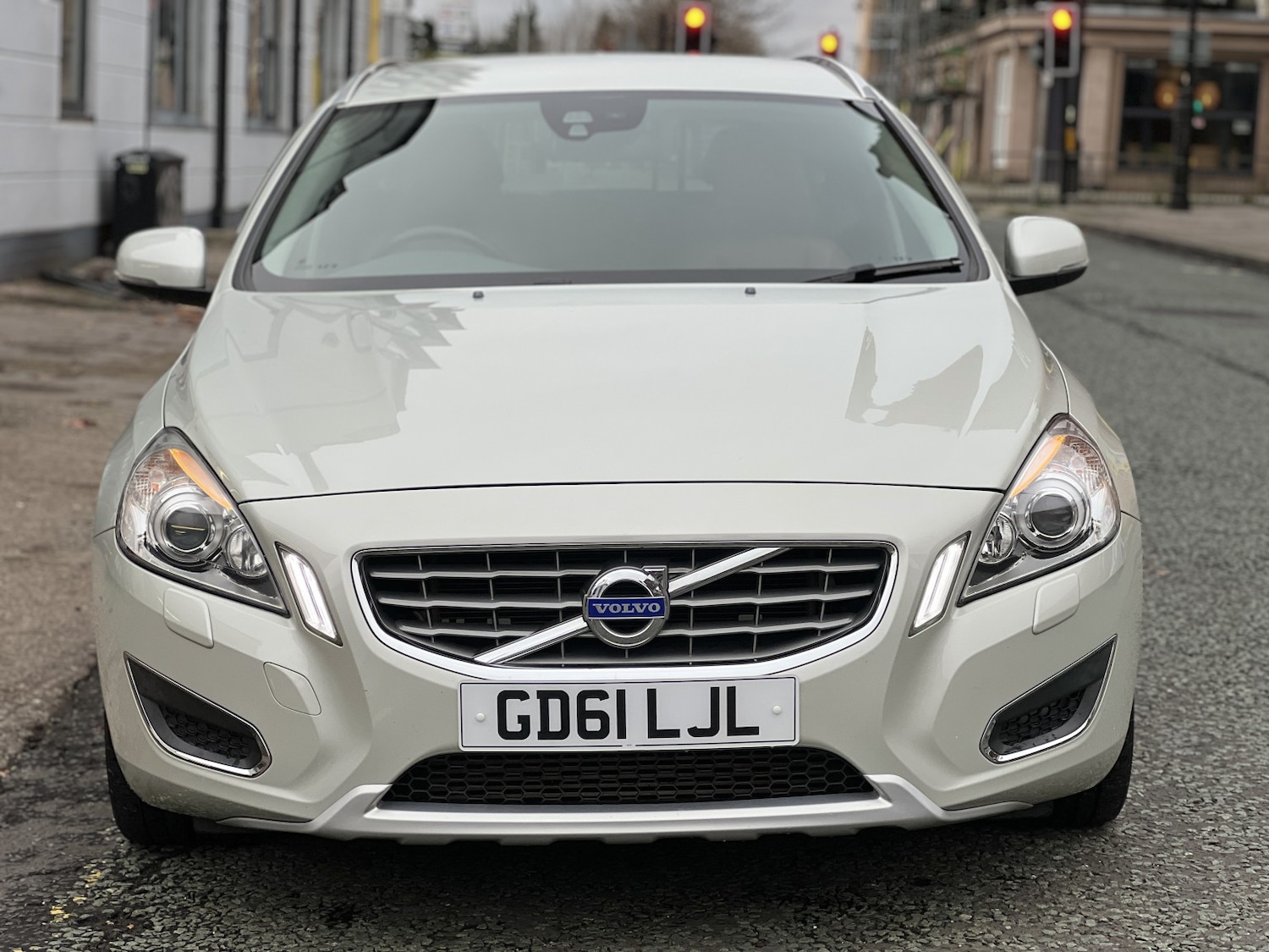 Used Volvo V60 2023 for sale - 76948727: Photo 14