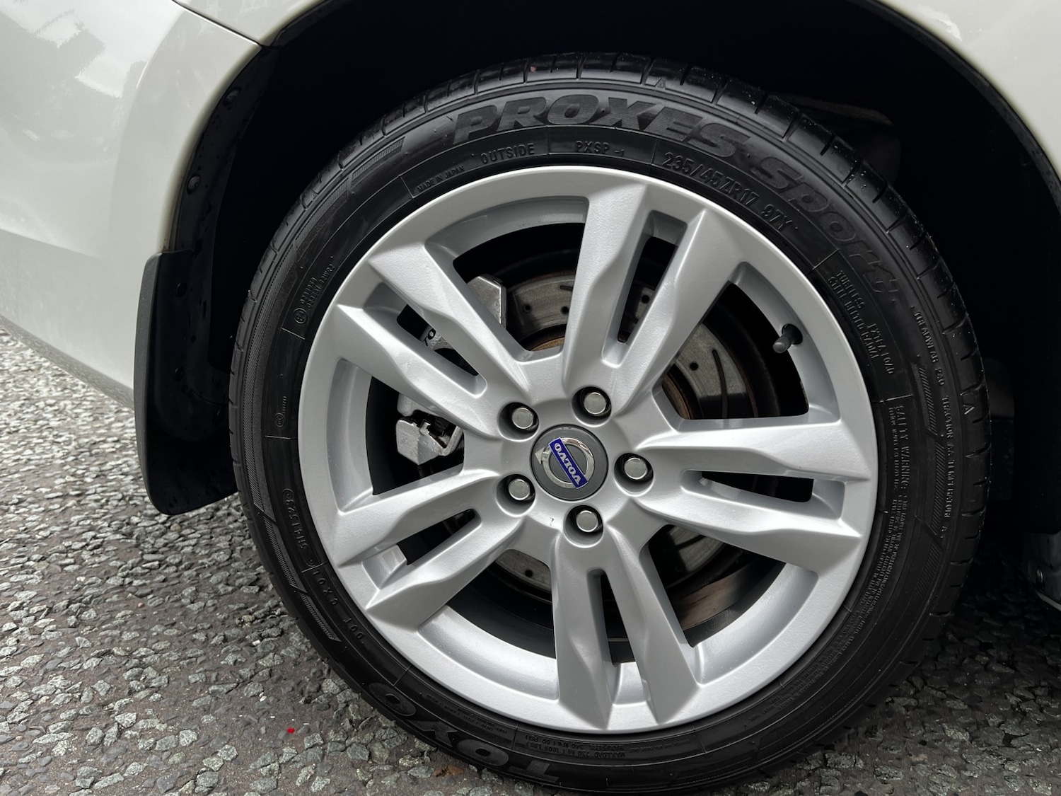 Used Volvo V60 2023 for sale - 76948727: Photo 18