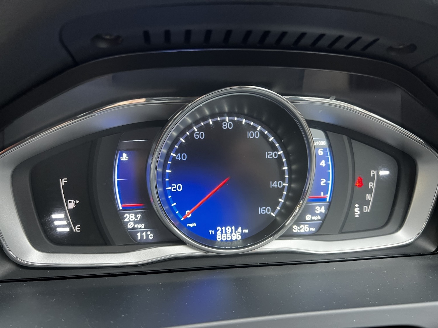 Used Volvo V60 2023 for sale - 76948727: Photo 21