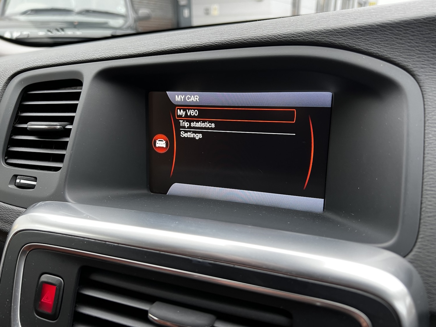 Used Volvo V60 2023 for sale - 76948727: Photo 22