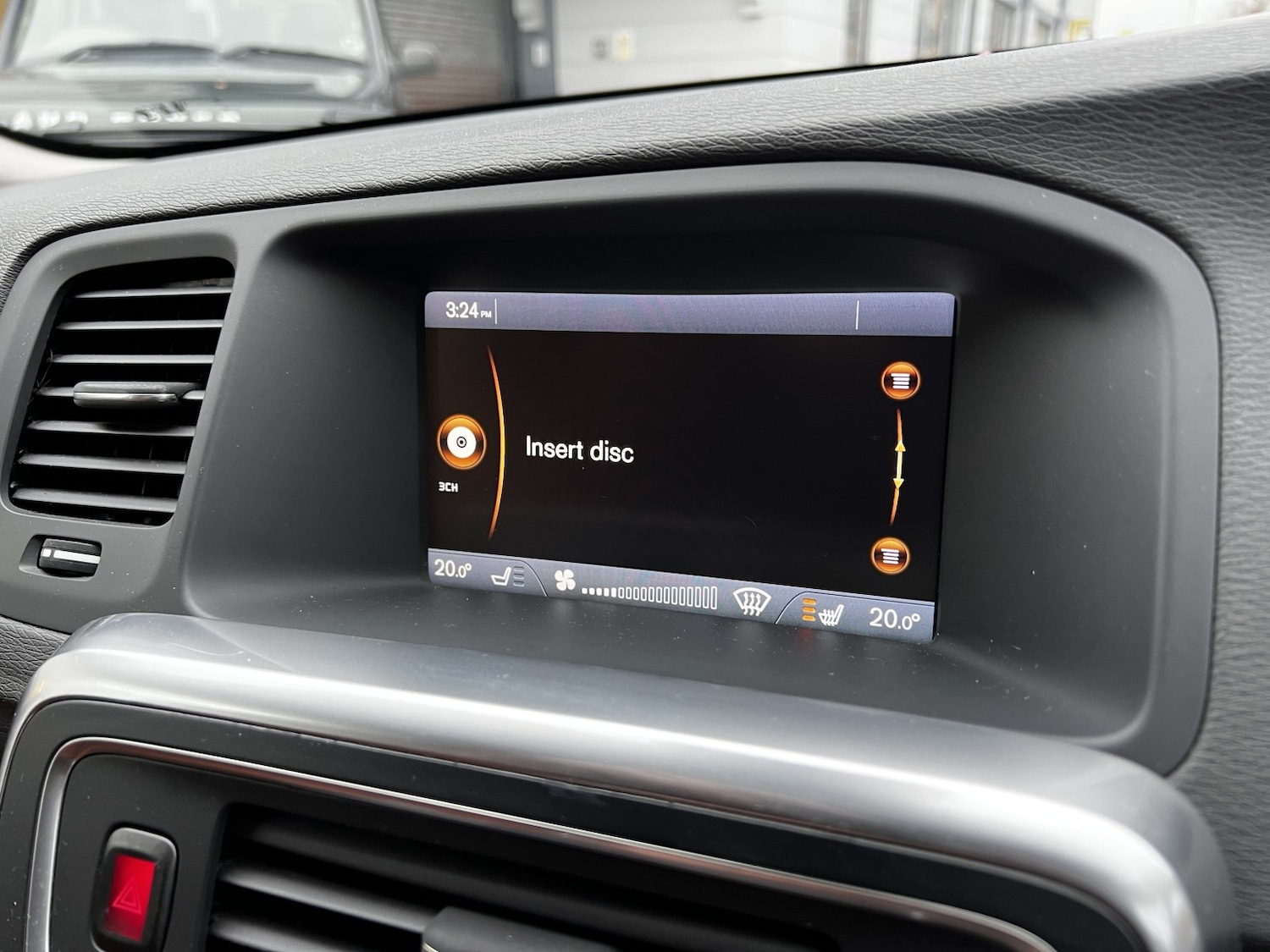 Used Volvo V60 2023 for sale - 76948727: Photo 23