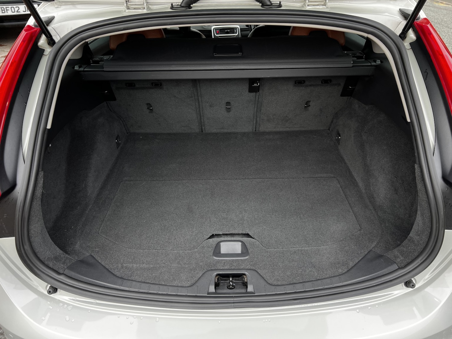 Used Volvo V60 2023 for sale - 76948727: Photo 33