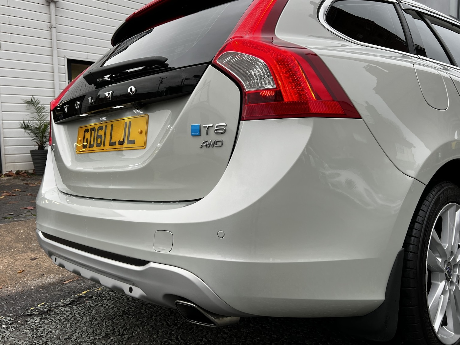 Used Volvo V60 2023 for sale - 76948727: Photo 44